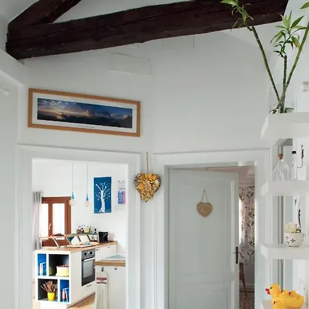 Guest house Aria E Luce A *